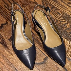 Pointed toe sling back 8.5